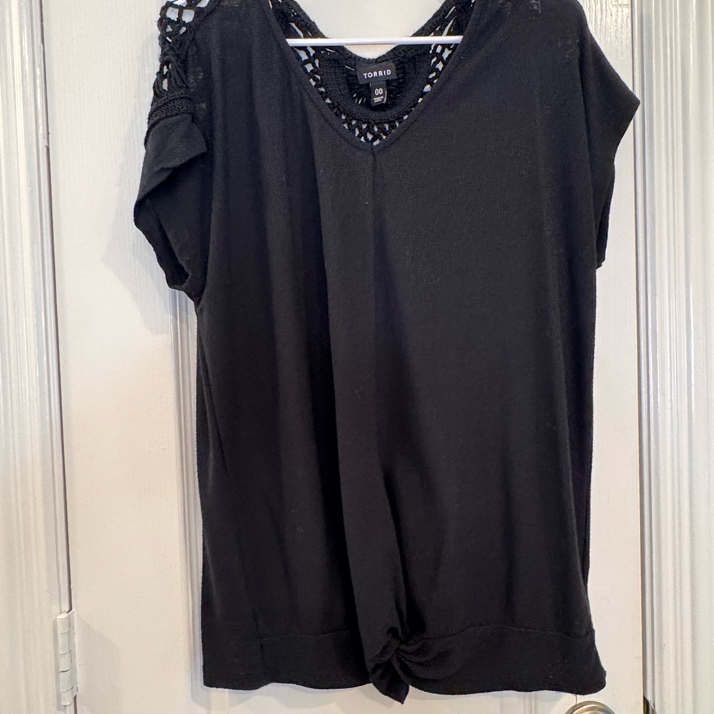 Torrid Black Knotted Lace Sleeve Blouse